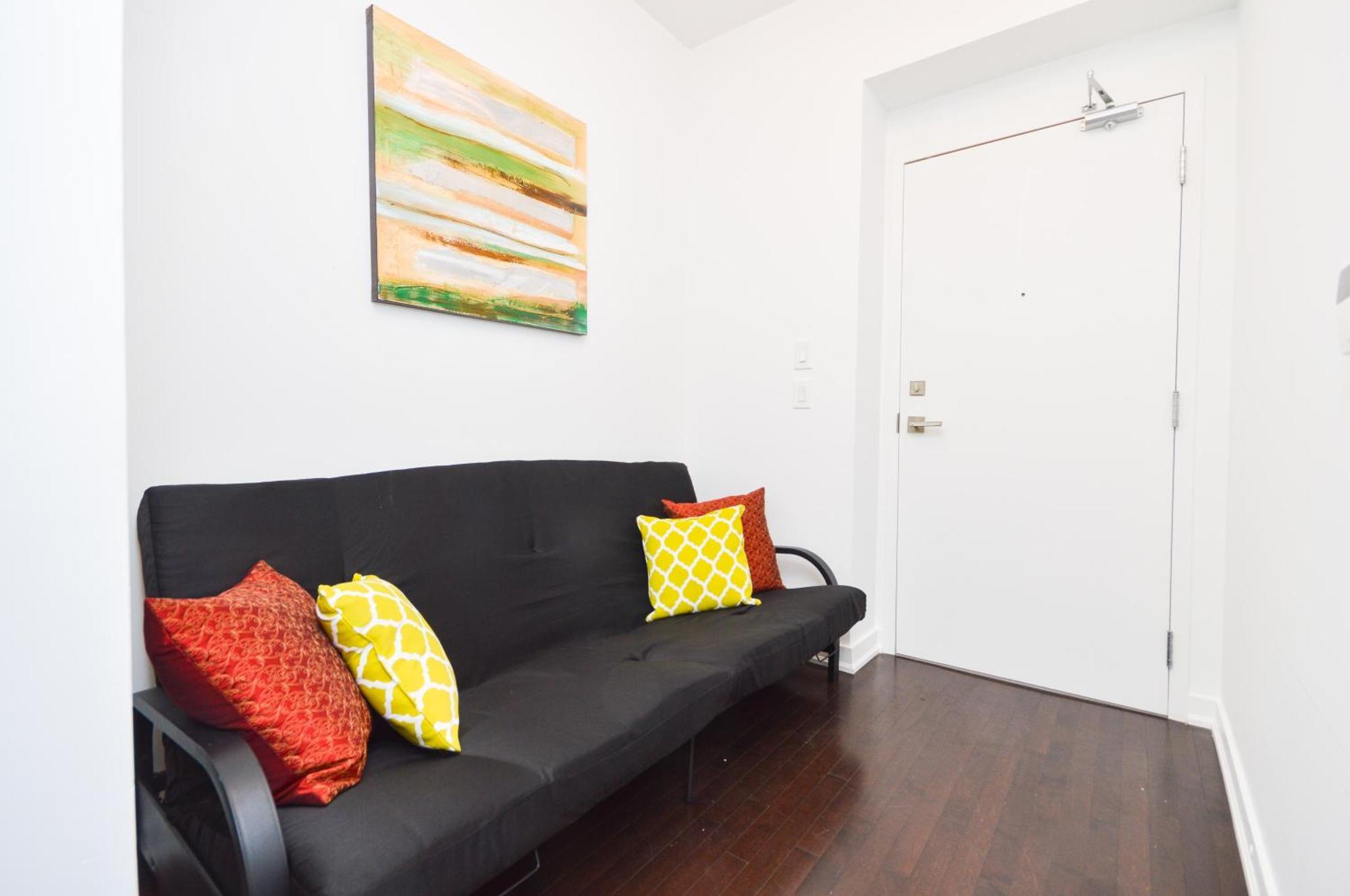 Downtown Toronto Condo Near Cn Tower, Scotiabank Arena, Rogers Centre, Union Station Екстериор снимка