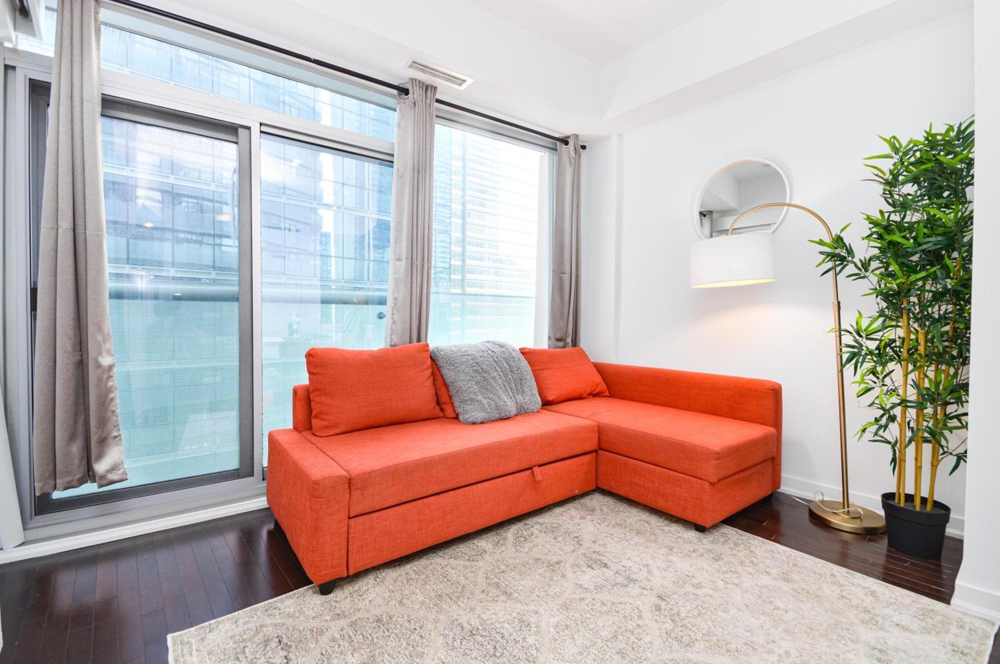 Downtown Toronto Condo Near Cn Tower, Scotiabank Arena, Rogers Centre, Union Station Екстериор снимка